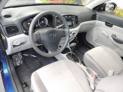 2011 Hyundai Accent GLS