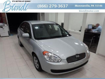 2011 Hyundai Accent  GLS