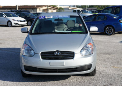 2011 Hyundai Accent  GLS