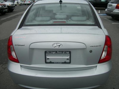 2011 Hyundai Accent  GLS