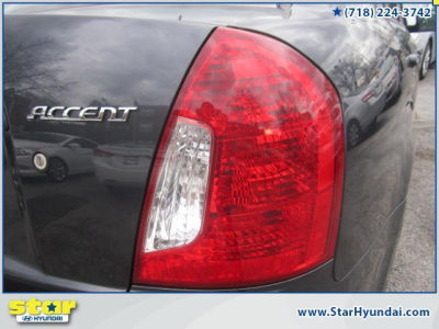 2010 Hyundai Accent GLS