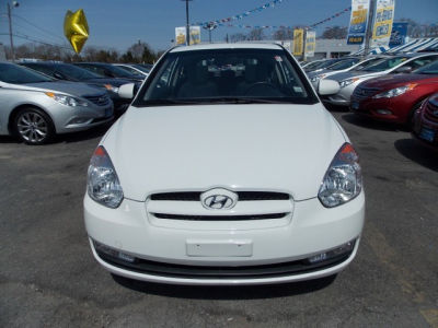 2010 Hyundai Accent
