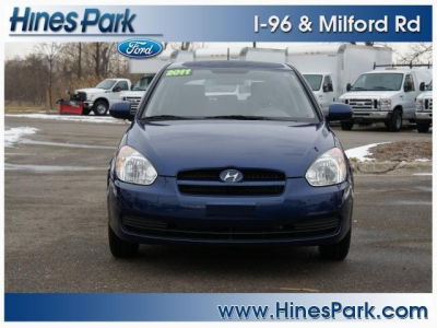 2011 Hyundai Accent  GS