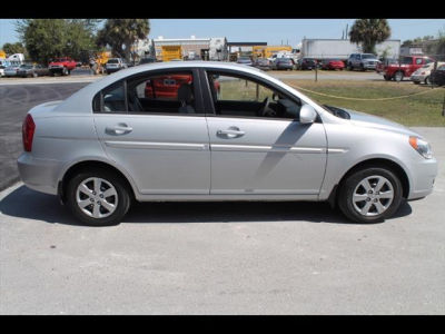2008 Hyundai Accent GLS