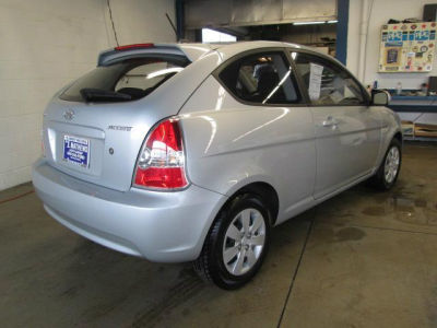 2010 Hyundai Accent GS