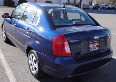 2011 Hyundai Accent GLS