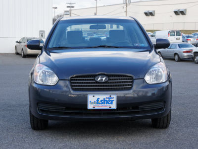 2011 Hyundai Accent  GLS
