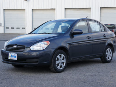 2011 Hyundai Accent  GLS