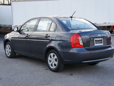 2011 Hyundai Accent  GLS