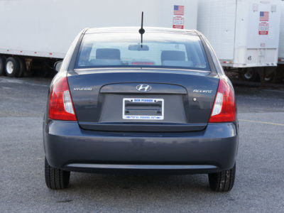 2011 Hyundai Accent  GLS
