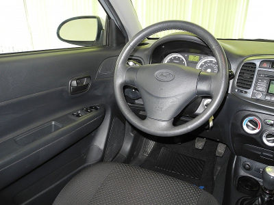 2009 Hyundai Accent SE