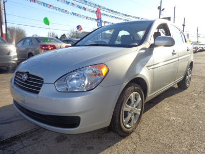 2011 Hyundai Accent  GLS