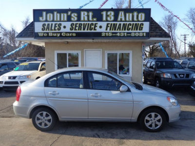 2011 Hyundai Accent  GLS