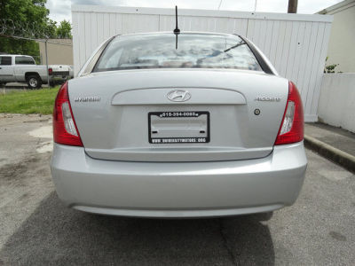 2009 Hyundai Accent  GLS
