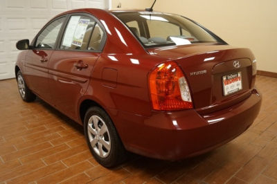 2011 Hyundai Accent  GLS