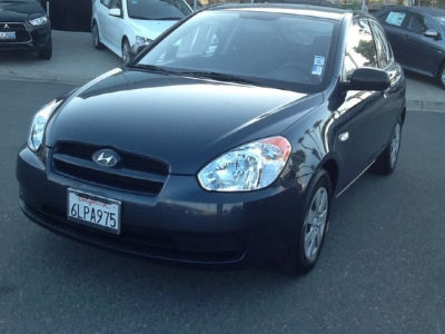 2010 Hyundai Accent Blue