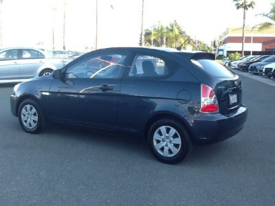 2010 Hyundai Accent Blue