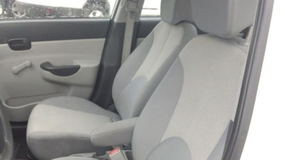 2011 Hyundai Accent  GLS