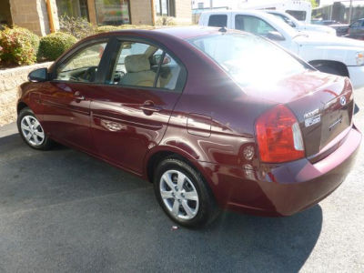 2009 Hyundai Accent GLS