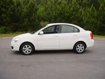 2010 Hyundai Accent GLS