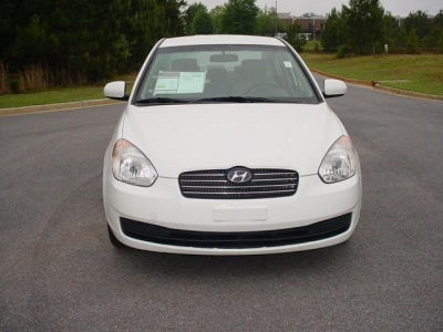 2010 Hyundai Accent GLS