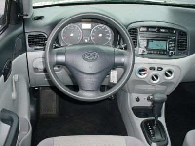 2010 Hyundai Accent GLS