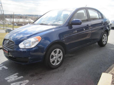 2011 Hyundai Accent  GLS