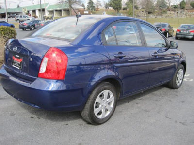 2011 Hyundai Accent  GLS