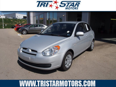 2010 Hyundai Accent  Blue