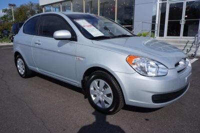 2010 Hyundai Accent  Blue