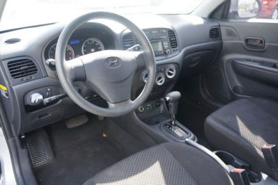 2010 Hyundai Accent  Blue