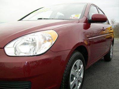2011 Hyundai Accent GLS
