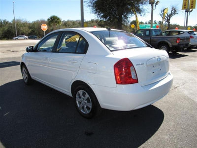 2011 Hyundai Accent GLS