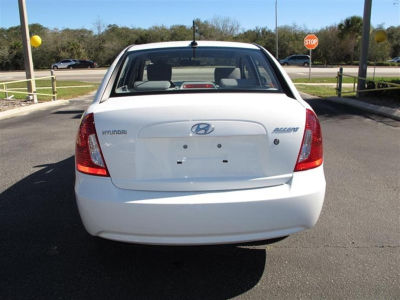 2011 Hyundai Accent GLS