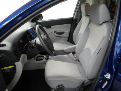 2011 Hyundai Accent GLS