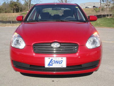 2011 Hyundai Accent  GLS