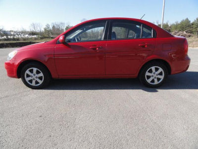 2011 Hyundai Accent  GLS