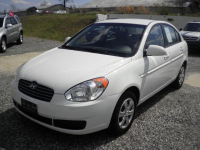 2009 Hyundai Accent  GLS