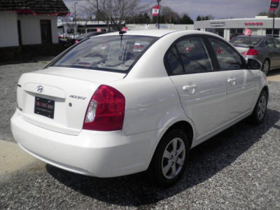 2009 Hyundai Accent  GLS