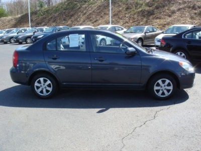 2010 Hyundai Accent  GLS