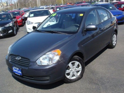 2010 Hyundai Accent  GLS