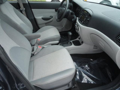 2010 Hyundai Accent GLS