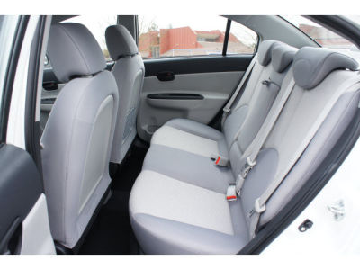2010 Hyundai Accent GLS