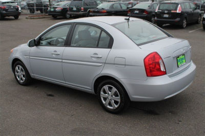 2011 Hyundai Accent GLS