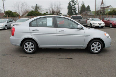 2011 Hyundai Accent GLS