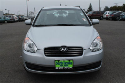 2011 Hyundai Accent GLS