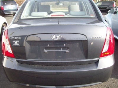 2010 Hyundai Accent  GLS