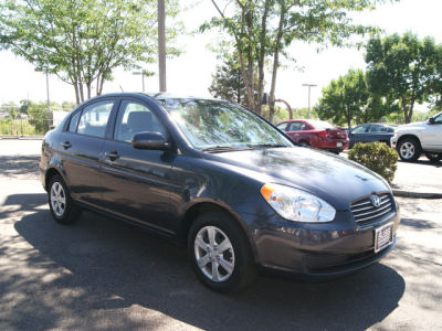2011 Hyundai Accent  GLS