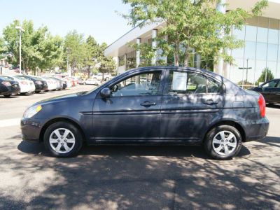 2011 Hyundai Accent  GLS