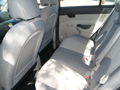 2011 Hyundai Accent  GLS